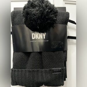 DKNY Black Knit Hat and Scarf Set